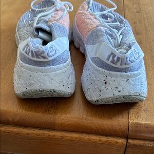 Nike  men’s Pink and Gray Sneakers